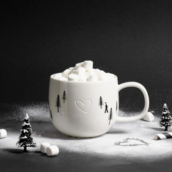 Henkeltasse heart in the snow